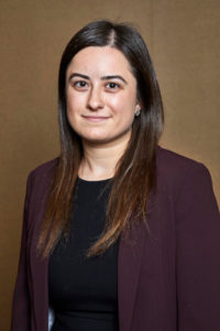 KneeLaw-Stephanie-Grigorescu-480x720 Stephanie Grigorescu